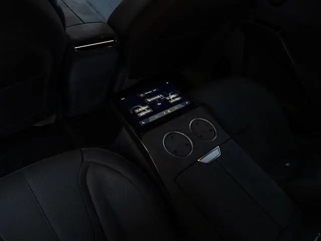Lotus Eletre