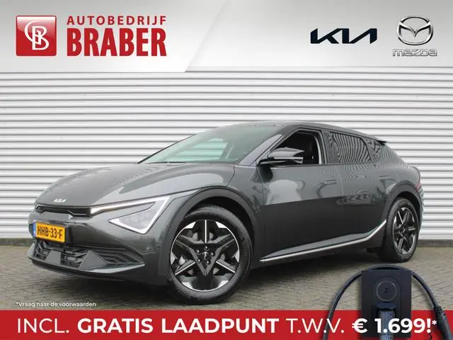 Kia EV6 Light Edition 63 kWh | Stuur-/stoelverwarming | Camera | 19" LM | LED | Adap. Cruise | Clima...