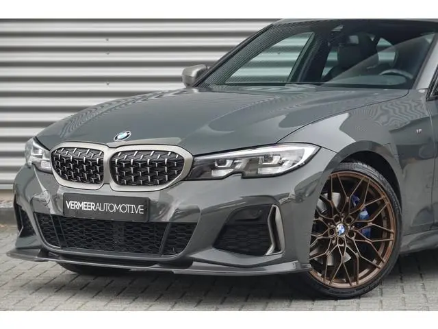 BMW 3-serie M340i xDrive High Executive Edition | Schuifdak | Dravitgrau | Carbon |