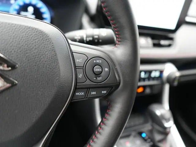 Suzuki Across