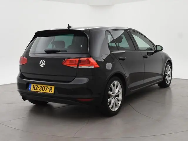 Volkswagen Golf 1.0 TSI 5-DEURS + APPLE CARPLAY | CAMERA | CLIMATE | CRUISE | LMV | NAVIGATIE