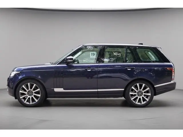 Land Rover Range Rover 3.0 TDV6 Vogue / Panoramadak / Trekhaak / Dealer Ond / Meridian