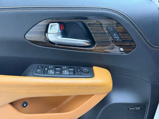 Lancia Voyager