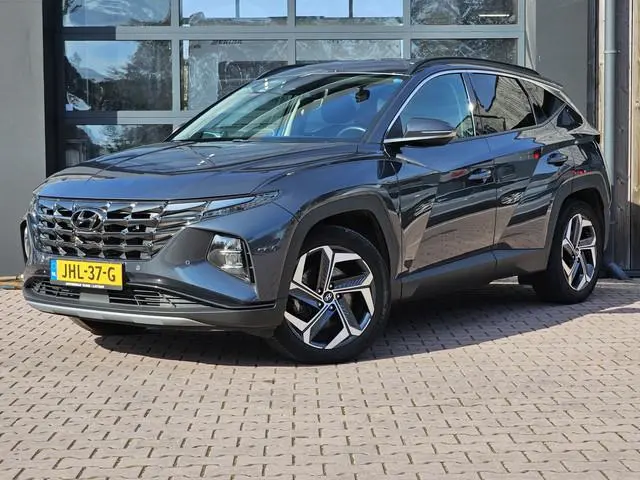 Hyundai Tucson 1.6 T-GDI PHEV Advanced 4WD 265PK | Trekhaak | LED | Stuur- & stoelverwarming | Keyle...