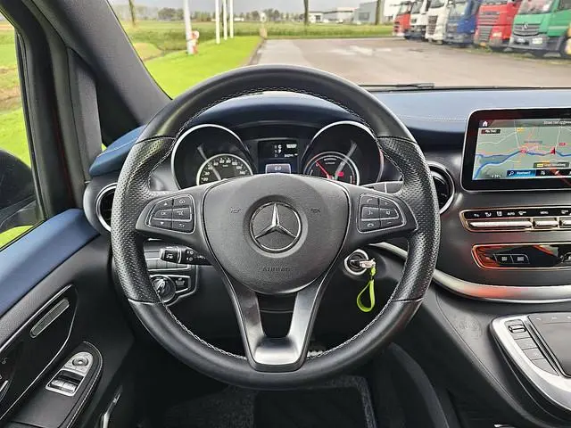 Mercedes-Benz EQV