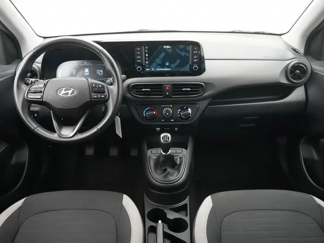 Hyundai i10 1.0 Comfort Smart 5-zits | Sportvelgen | Private lease 339,- p.m
