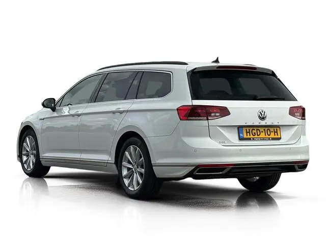 Volkswagen Passat Variant 1.4 TSI PHEV GTE ✅ Trekhaak ✅ ACC ✅ Camera