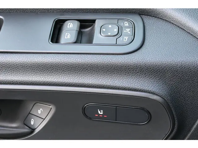 Mercedes-Benz eSprinter