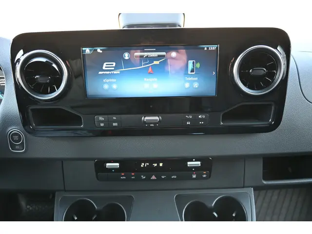 Mercedes-Benz eSprinter