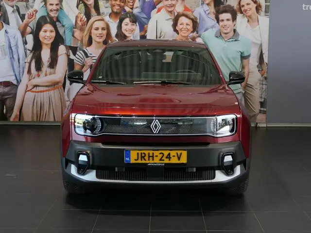 Renault 4 urban range evolution 40 kWh *Vraag naar beschikbaarheid!* - Stoelverwarming - Passagierss...