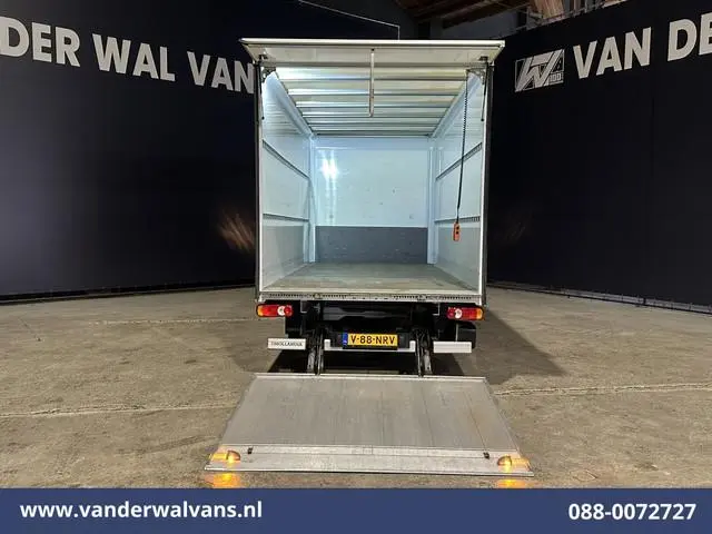 Peugeot Boxer 2.2 BlueHDi 141pk Bakwagen 435cm Lang Laadklep Euro6 Airco | 1085kg laadvermogen | Cru...