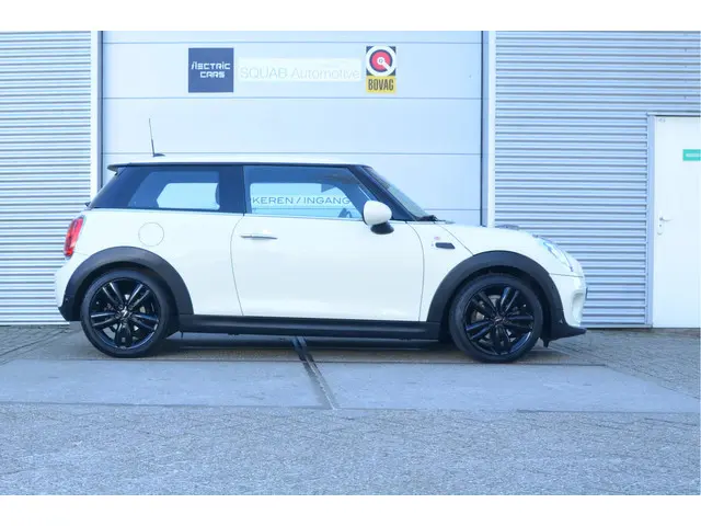 MINI One