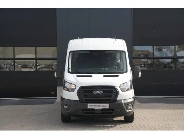 Ford Transit 350 2.0 TDCI L3H2 Trend DC 165pk - 6 Zits - Trekhaak - Cruise - Camera - Stoelverwarmin...