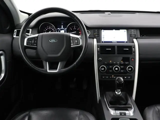 Land Rover Discovery Sport 2.0 TD4 150 PK HSE + PANORAMA | STOELVERW. V+A | LEDER