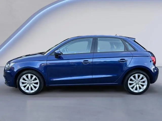 Audi A1 Sportback 1.2 TFSI Attraction /Apple Carplay/Climate Control/PDC/Elektr.ramen/Navi/16''LMV/I...
