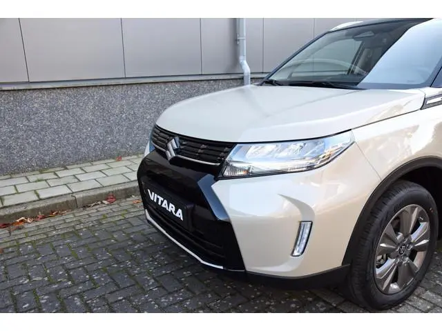 Suzuki Vitara 1.4 Boosterjet Smart Hybrid Select | €1.500,- korting!! | Two-tone | 10 jaar garantie...