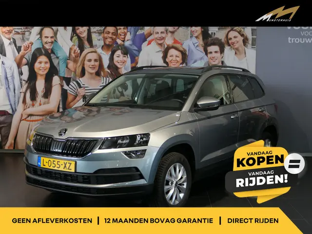 ŠKODA Karoq 1.0 TSI Business Edition  - Occasion Lease vanaf €554 p/m - Uitklapbare trekhaak - Senso...