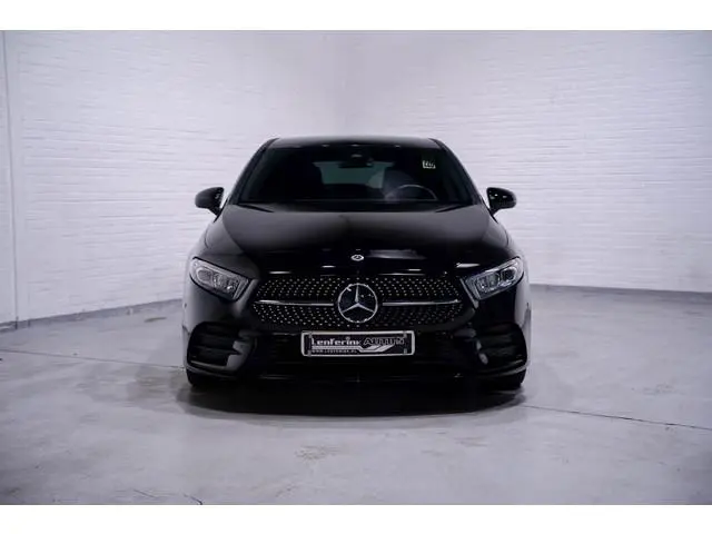 Mercedes-Benz A-klasse 180 Business Solution AMG Navi Camera PDC v+a Sfeerverlichting Led koplampen...