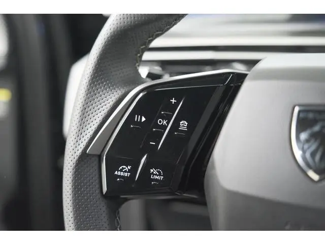 Peugeot 5008 1.2 Hybrid 136 GT 7p | Adaptieve Cruise control | Elektrische Kofferklep | Camera | Sto...