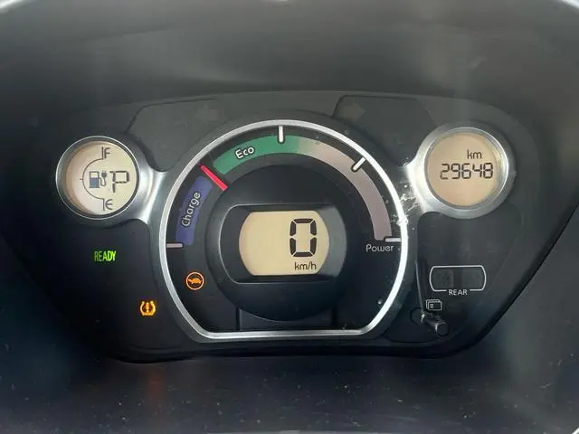 Peugeot iOn