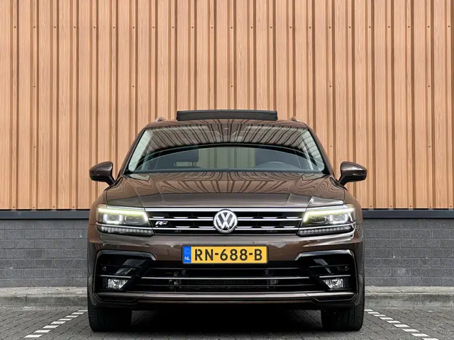 Volkswagen Tiguan 1.4 TSI ACT R-line | Panoramadak | Adaptive Cruise Control | Achteruitrijcamera |...