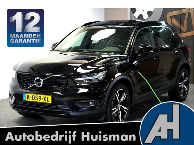Volvo XC40 1.5 T4 155kW/211pk DCT7 Recharge R-Design PANORAMADAK + PILOT ASSIST + SPORTSTOELEN + 360...