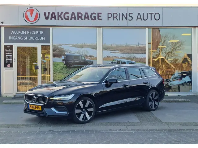 Volvo V60 2.0 B3 Plus Dark |CARPLAY|STOELVW.|H/K|NAVI|CRUISE|TREKHAAK| 4738