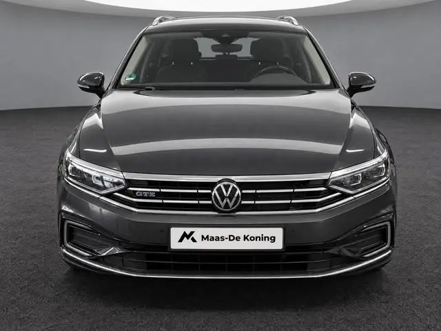 Volkswagen Passat Variant 1.4 TSI 218pk PHEV GTE Business · Apple/Android Car Play · Camera · Wegkla...