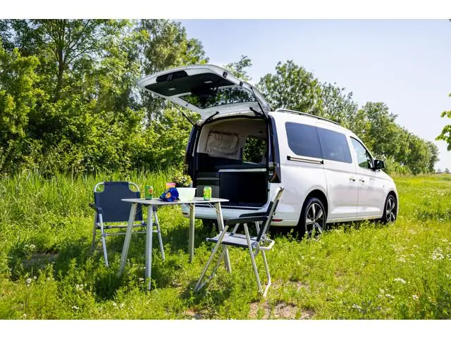 Volkswagen Caddy Maxi 1.5 TSI 115pk DSG  California  Mini Camper