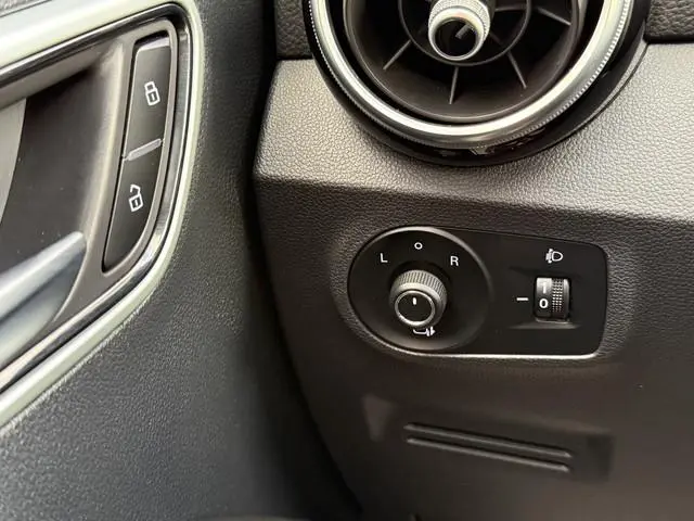 MG ZS EV