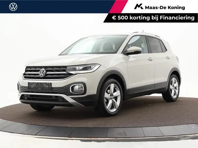 Volkswagen T-Cross 1.5 TSI 150pk DSG Style · Apple/Android Car Play · Stoelverwarming · LED verlicht...