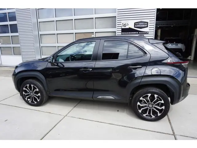 Toyota Yaris Cross 1.5 Hybrid 130 Dynamic |Navi|Carplay|PDC V+A|Dodehoek|Stoel en stuurverw.|Camera|