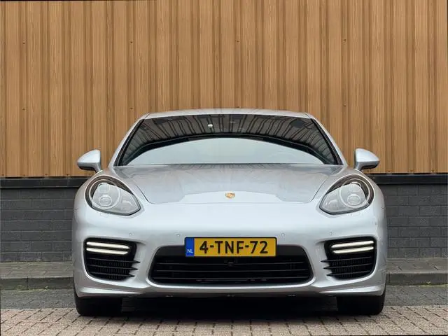 Porsche Panamera 4.8 Turbo | Facelift! | Origineel Nederlands | 520 PK! | Luchtvering | Apple Carpla...