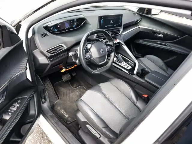 Peugeot 3008 1.6 HYbrid 225 Blue Lease Allure 1e-Eig. & Dealer-Onderh. BOVAG-Garantie. NL-Auto.