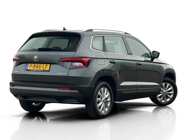 Skoda Karoq TSI Ambition ✅ Stoelverw ✅ CarPlay ✅ Camera