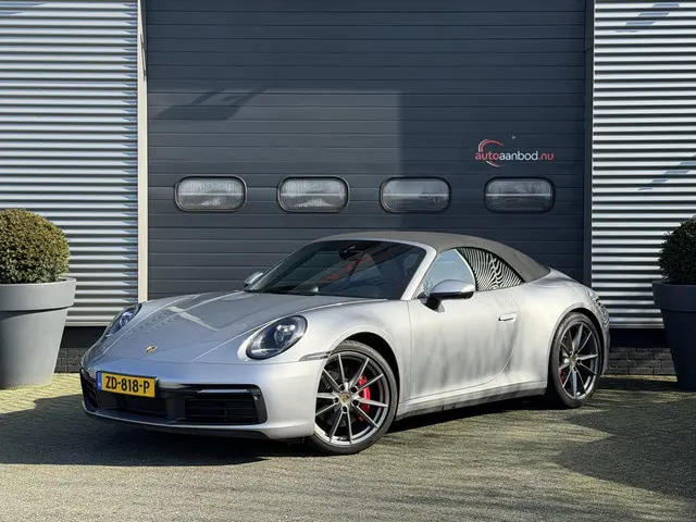 Porsche 911 Cabrio 3.0 Carrera S 450PK | Sport Chrono | Sport Uitlaat | 360* Camera | Stoelventilati...