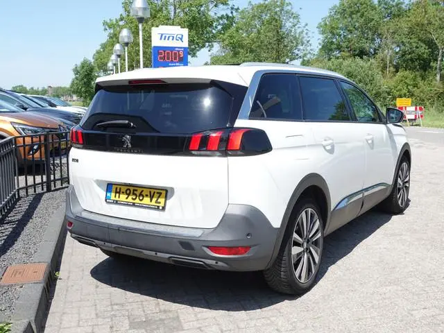 Peugeot 5008 1.2 PT Allure AUT. 130PK 7-PERS | PANO | H-LEER | ADAPT. CRUISE | MEMORY