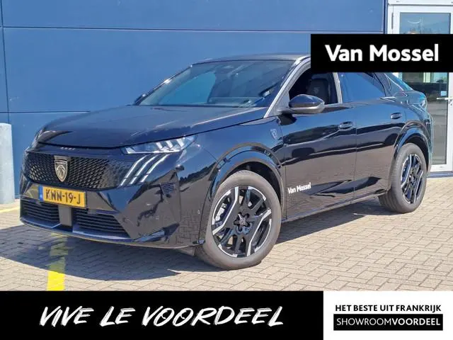 Peugeot e-3008 GT Long Range 230 97 kWh | 360 Camera | Elektrische stoelen | Stoelverwarming | Draad...