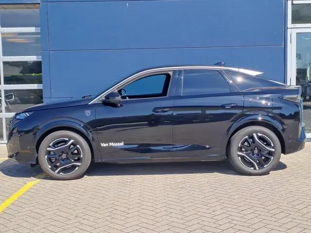 Peugeot e-3008 GT Long Range 230 97 kWh | 360 Camera | Elektrische stoelen | Stoelverwarming | Draad...