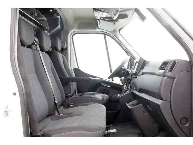 Opel Movano 2.3 Turbo 150pk L2H2 Airco/Navi/Imeriaal 05-2021