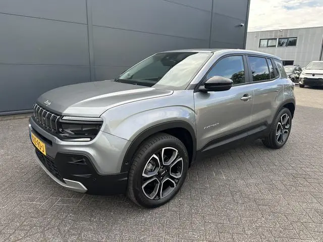Jeep Avenger 110PK e-Hybrid e-DCT6 Summit (Elektr. achterklep - Navigatie - Camera - PDC)
