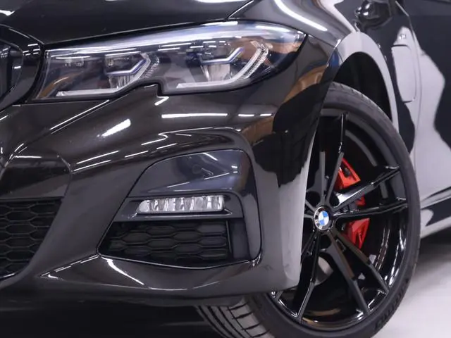 BMW 3-serie 320e High Executive M sport [SOH 91%, APPLE CARPLAY, ANDROID, BMW LASERLIGHT, STOELVERWA...