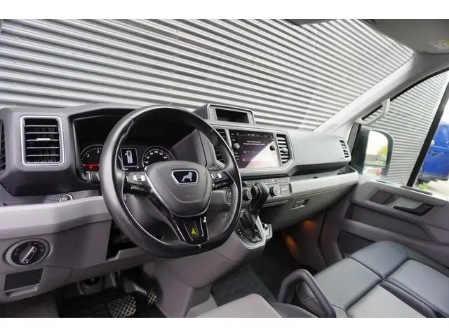 MAN TGE