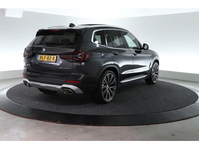 BMW X3 xDrive30e High Executive | ALL-IN PRIJS | |ADAP. CRUISE | SCHUIF-KANTEL | HARMAN/KARDON |