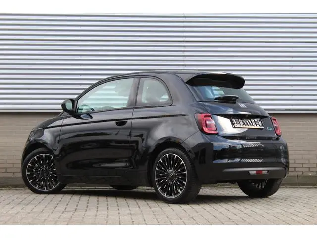 Fiat 500e 3+1 Icon 42 kWh | Navigatie | Camera | Carplay