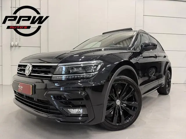 Volkswagen Tiguan 2.0 TSI 4Motion 3x R-Line BLACK PANO/VOL-LEER/20"/360CAM/LED-PLUS/ACC/MEMORY/VIRTU...
