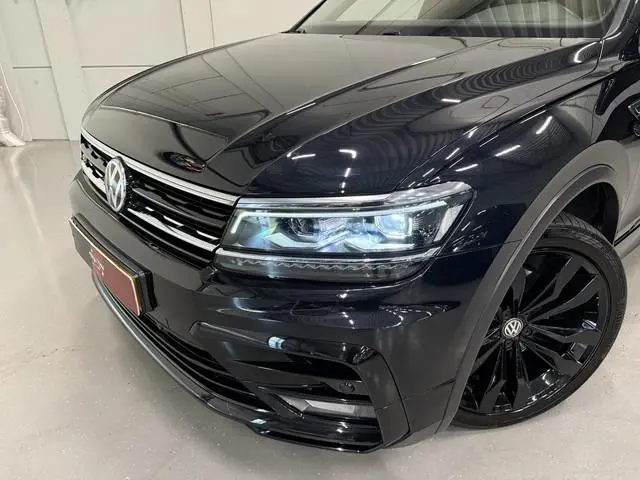 Volkswagen Tiguan 2.0 TSI 4Motion 3x R-Line BLACK PANO/VOL-LEER/20"/360CAM/LED-PLUS/ACC/MEMORY/VIRTU...
