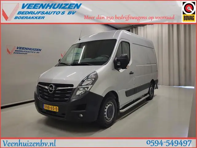 Opel Movano