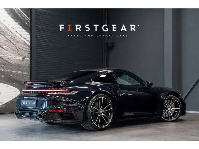Porsche 911 3.8 Turbo S *Keramisch / Burmester / Lift-Systeem / Carbon / Stoelventilatie / Nachtzich...