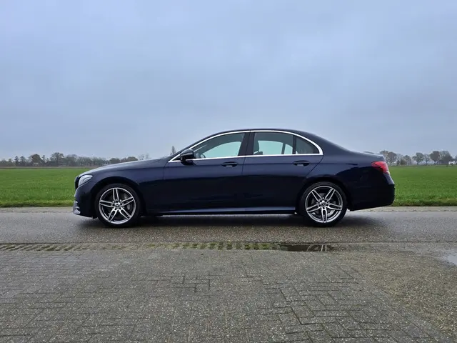 Mercedes-Benz E-klasse 400d 4Matic Premium Plus - 340 Pk - Euro 6 - Lederen bekleding - ParkeerCamer...
